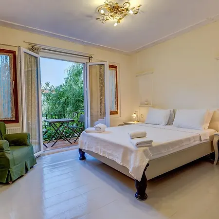 Hotel Cunda Battalos Kucuk 2*
