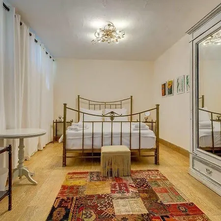 Cunda Battalos Kucuk Hotel 2*